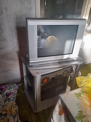 DVD və Blu-ray pleyerlər: Televizor JVC 32" — 1