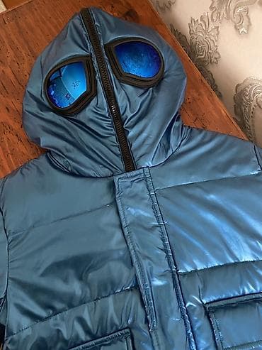 ust geyimler: 140 sm. 8-9 yasa uygundu. Ela veziyyetdedi. Uşaq üçün qışlıq şişmə — 2