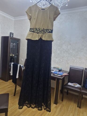 Ziyafət donu, Maksi, S