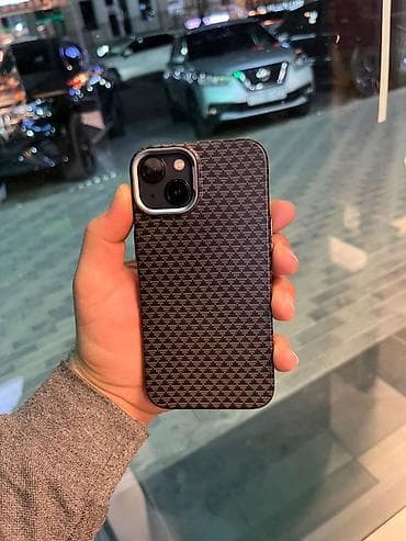 iphone 13 nece manatdir: IPhone 13, 128 GB, Qara, Face ID — 5