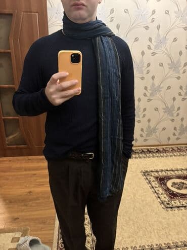 H&M alinib Unisex modeldir.nazik materiali var