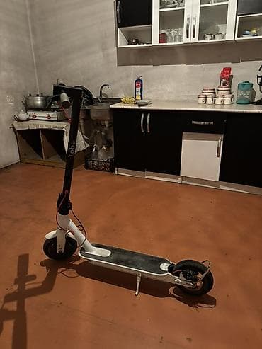 Skuter problemsizdir pul lazımdır deyə satılır sürət 35 Gedir polnu — 3