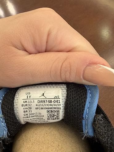 uşaq sortiki: Rəng - Mavi Krossovkalar, Nike, Ölçü: 32, Oğlan üçün — 2