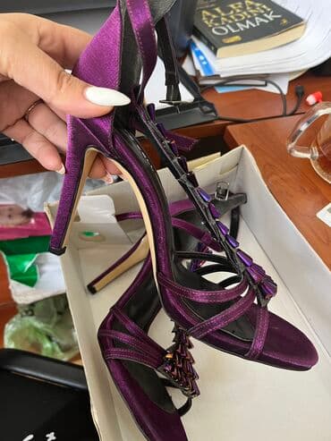 derihan ayakkabı: Tuflilər, Ölçü: 39, rəng - Bənövşəyi, Yeni — 1