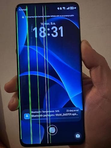 samsung j3 ekran: Honor X9B 8GB Ram 256GB yaddas ekranda lekeler var basqa hec bir — 1