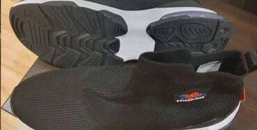 Toy paltarları və aksesuarları: Pull&bear Ayaqqabi Teze 59 avroya alinib, razmeri uygun olmadi — 2