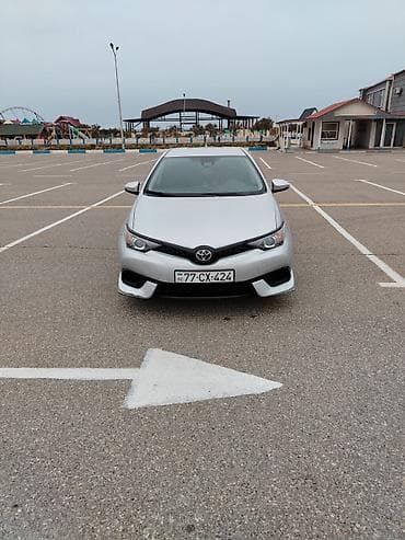 guzgulərin satışı: Toyota Corolla: 1.8 l | 2016 il Hetçbek — 1