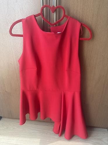 termo paltar: Qırmızı qadın bluz-köməkçi tunik - Rəng: parlaq qırmızı - Model — 1