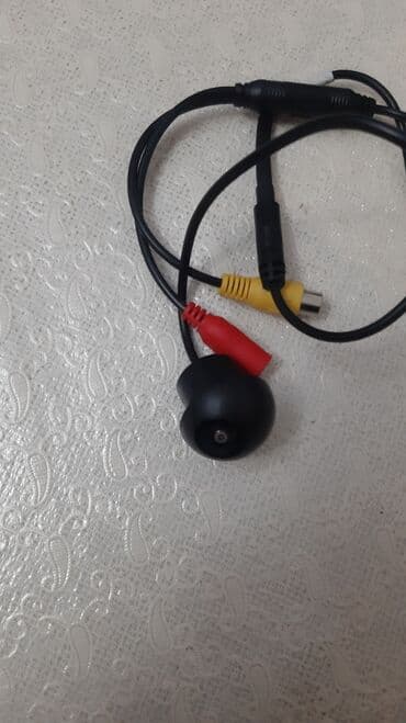 avtomobil monitoru: Qabaq və yan kamera. AHD. İstifadə olunmayıb, sadəcə monitorun — 3