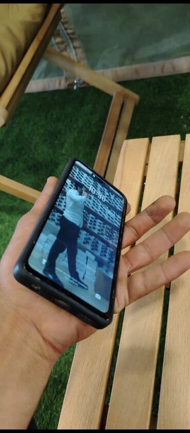 veb kamera: Infinix Note 40 Pro, 256 GB, rəng - Qızılı, Face ID — 3