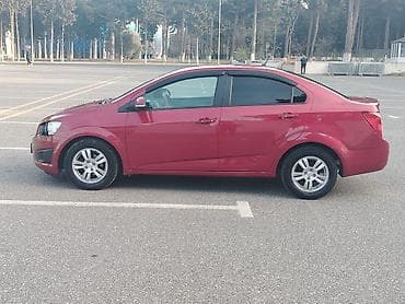 Masin hec bir prablemi yoxdu zavod veziyetdedi 83000km 2014 Chevrolet