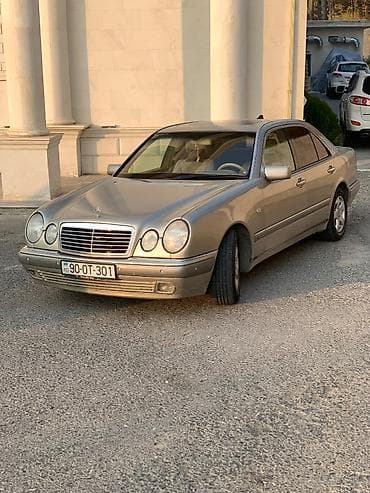 Продажа авто: Mercedes-Benz E 240: 2.4 л | 1997 г. Седан — 6