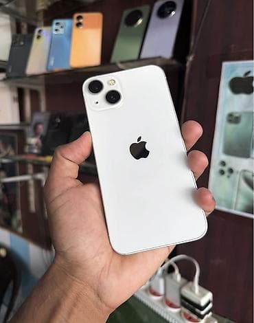 IPhone 13, 128 GB, Ağ, Zəmanət, Simsiz şarj, Face ID lalafo.az -da IPhone 13, 128 GB, Ağ, Zəmanət, Simsiz şarj, Face ID