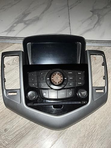 Avtomobil satışı: Chevrolet Cruze/Orlando üçün orijinal mərkəzi konsol paneli və — 1