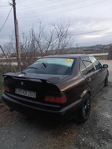 Motonəqliyyat: BMW 3 series: 0.2 l | 1991 il Sedan — 6