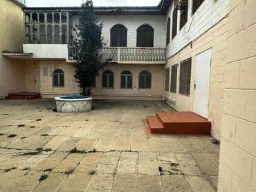 bakida satdiq evler: Bakıxanov qəs. 5 otaqlı, 200 kv. m, Orta təmir — 2