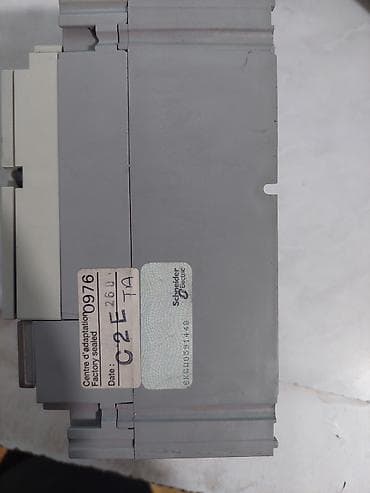 hovuz nasos: Schneider Electric Elektrik avtomat, 3 faza — 1