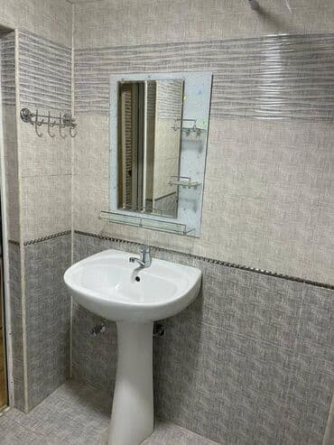 gunluk evler sumqayit: Nərimanov metrosunun yaxınlığında yerləşir. Orta təmirlidir. 2 otaq — 9