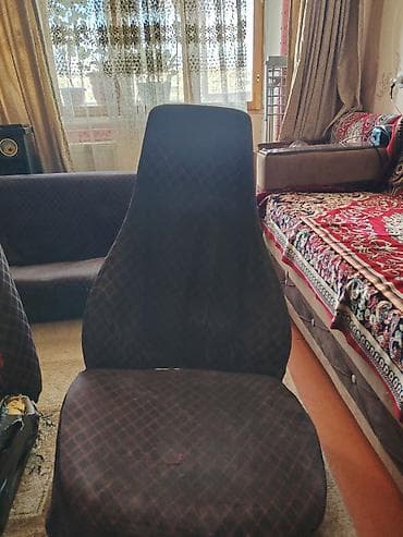 Avtomobil oturacaqları dəsti - Tərkib: 2 ön oturacaq + 1 arxa skamya lalafo.az -da Avtomobil oturacaqları dəsti - Tərkib: 2 ön oturacaq + 1 arxa skamya