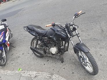 Moped/Moto (karburatorlu, tək silindrli) Xüsusiyyətlər: - Beniznlə — 1