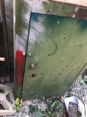 kassa pul qoymaq ucun: Seyf texmini olculer 1m 1,10sm hundurluk en 450x450 mm — 4