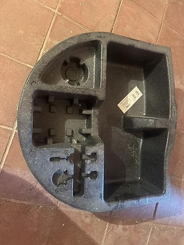 baqaj jaluzu: Elantra 2015 bagaj ucun badamdardadir Avtomobil üçün ehtiyat təkər — 1