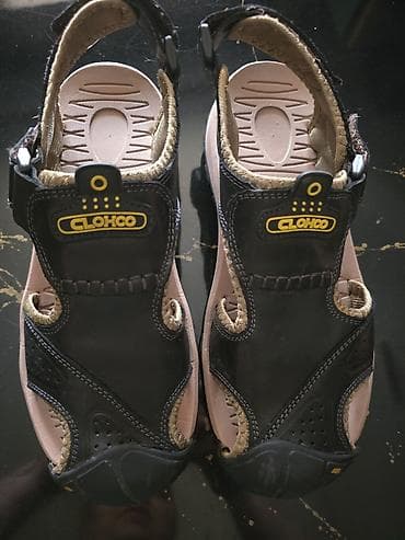 yaz basanoşkalar: Brend: CLOHCO səndəl Ölçü: 38–39 Material: dəri Rəng: qara (bej/pudra — 1