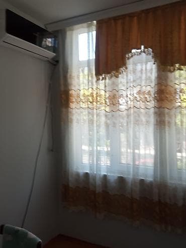 квартира в гяндже: Samaxinka terefde leyla sadlig sarayina yaxin 2 otaqli orta temirli — 5