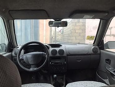 Saipa : 1.3 l | 2013 il 214000 km Sedan