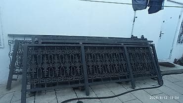 Balkon məhəccəri, Dəmir