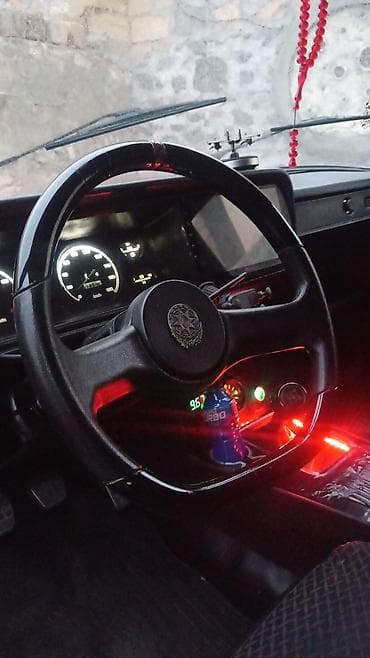 avto kondisaner: Avtomobil üçün interyer təkmilləşdirmə dəsti - Sport üslubunda sükan — 1