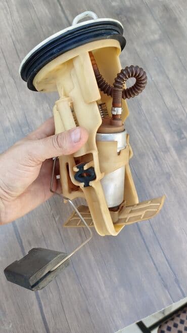 bmw 5 серия 525tds mt: Bmw e46 paplavok daccikle Birlikde Benzin Nasosdur zavod üsdünde — 1