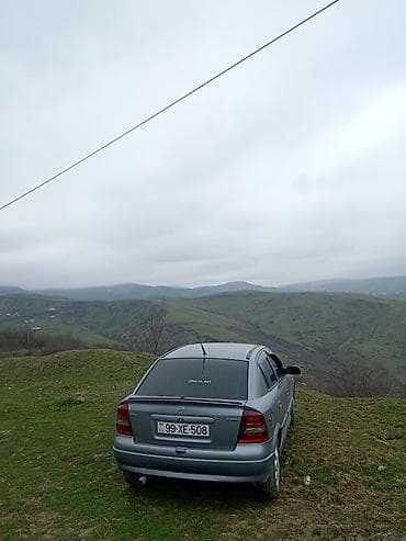 opel omega universal: Opel Astra: 1.6 l | 2005 il 320000 km Sedan — 8
