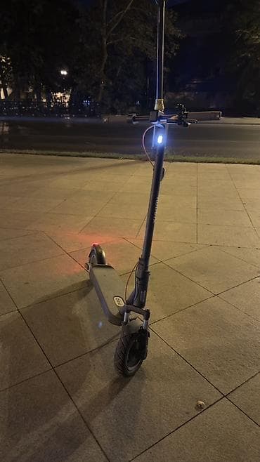 Elektrik nəqliyyatı: Scooter yaxsi veziyyetdedirxec bir problemi yoxdur Model - Xiaomi — 4