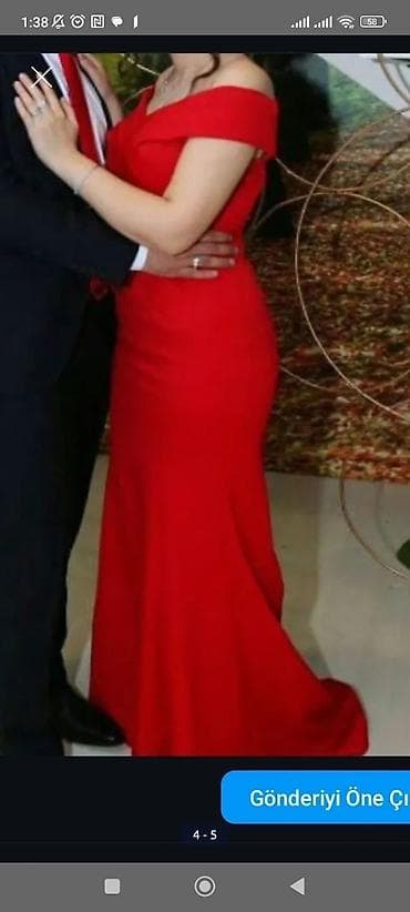 toy libası: - Zümrüd-yaşıl rəngdə, tək çiyin kəsimli ziyafət-gecə libası - Axıcı — 3