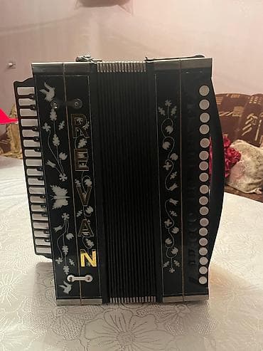 zakaz qarmon satilir: Akustik Akkordeon — 9