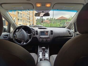 купить чехлы на авто: Kia Cerato: 2 l | 2017 il Sedan — 5