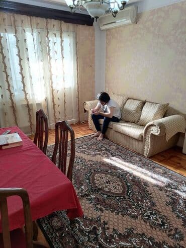 kirayə evlər 2023 inşaatçılar: Sumqayitda 6 ci mikrarayonda yerləşən ümumi sahəsi 80kv,m olan,3 — 15