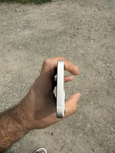 iphone 2 el: IPhone 13, 128 GB, Ağ — 5