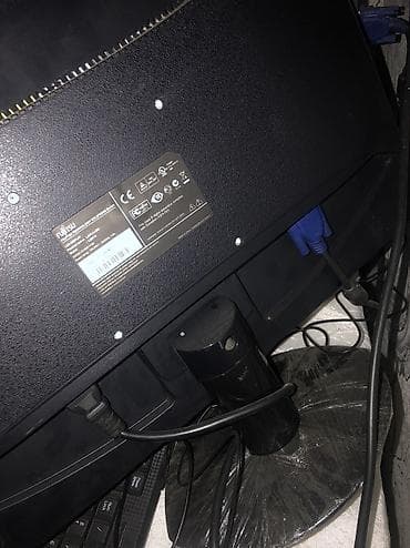 diz üstü kamputer: Tezedi bater var telefon ile — 1