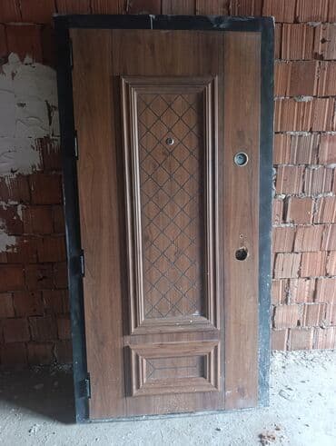 Хозтовары: Dəmir giriş qapısı – çərçivə ilə komplekt - Material: möhkəm metal — 1