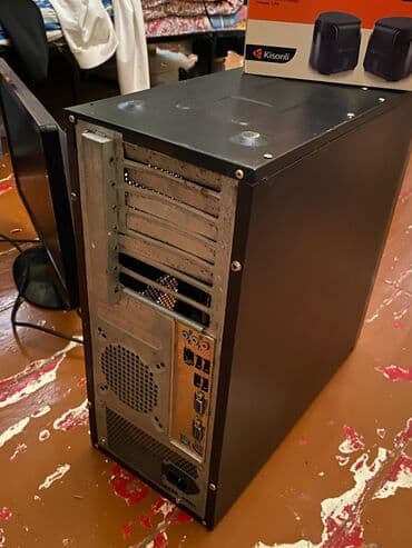 Mətbəx texnikası: Kompyuter seti Klaviatura və Mausda mövcuddur qiymetde danışıq var — 4