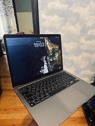 i̇phon 8: Apple MacBook Air – Space Gray - Model: MacBook Air 13" - Ekran — 1
