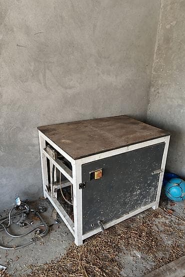 Sənaye pres avadanlığı və hava kompressoru Təsvir: - Hidravlik/