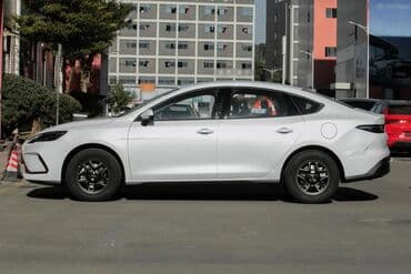 byd ilkin ödənişsiz: Gündəlik arendaya verilir. Buraxılış kartı var. Təzə maşındır. Bolt — 2