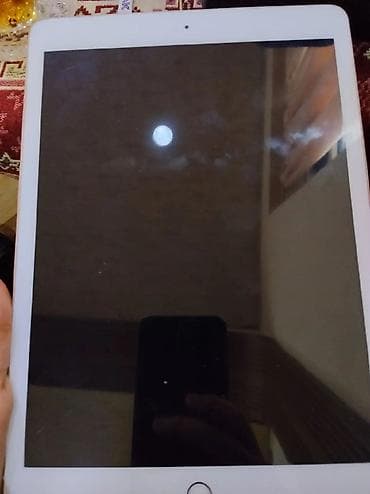 kredit telefonlar ayfon: İşlənmiş Apple iPad 8 (2020), 9,7", 64 GB, Ünvandan götürmə — 10
