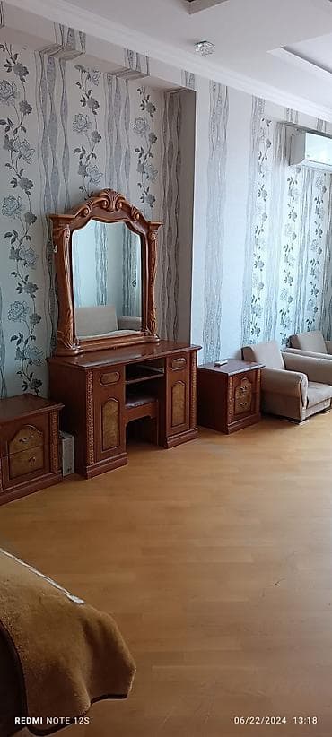 ev alqi satqisi gence: İnşaatçılar metrosunun üstündə 2 otaqlı mənzil (Ağ çiçəyim şadlıq — 8