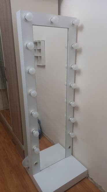ev əşyaları ikinci el: Işıqlı güzgü satilir uzunluğu 180sm eni 60 sm ünvanın Binəqədi Rayon — 11