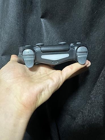 ps3 ps4: Playstation 4 satılır İdeal vəziyyətdədir heç bir problemi yoxdur — 5