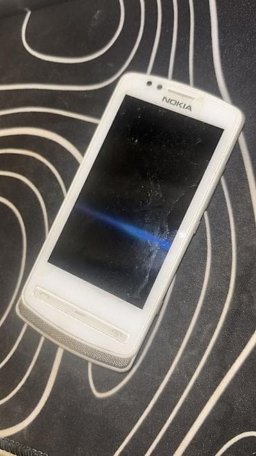 Nokia 700, rəng - Gümüşü, Sensor — 2